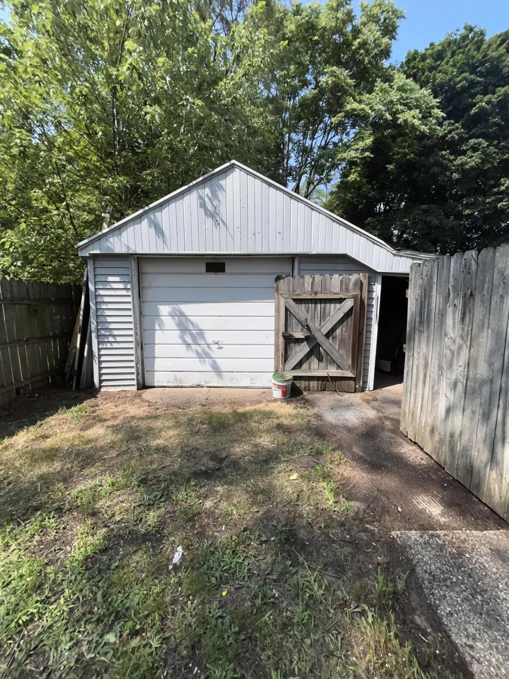 335 Abbie Street SE Wyoming City, MI 49548