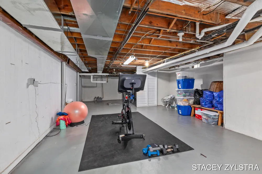 3331 Fulton Street E Grand Rapids Charter Township, MI 49546