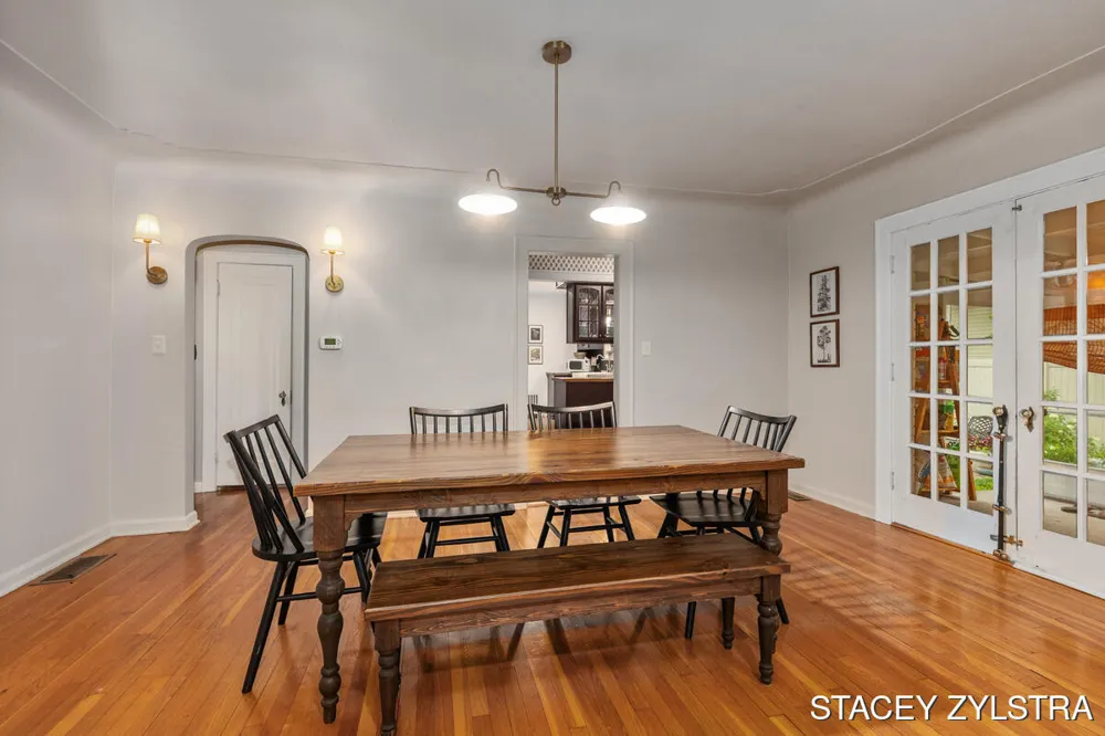 3331 Fulton Street E Grand Rapids Charter Township, MI 49546