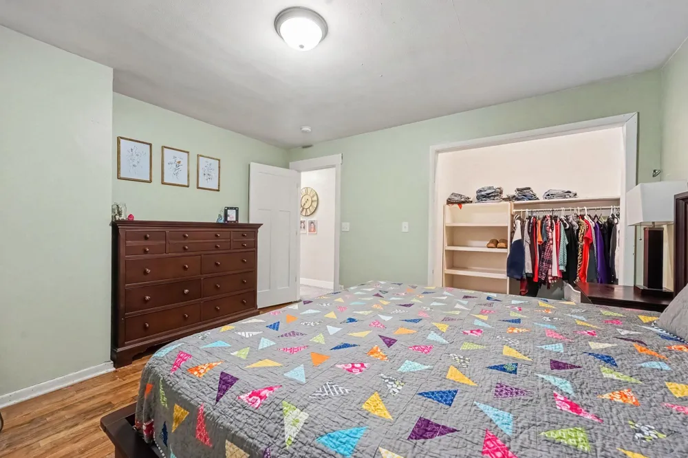 7666 Thomas Avenue Georgetown Charter Township, MI 49428
