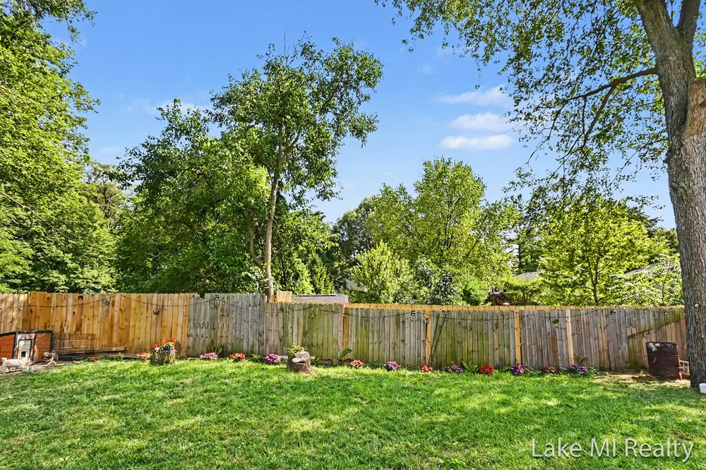 2119 Desoto Drive Lansing City, MI 48911