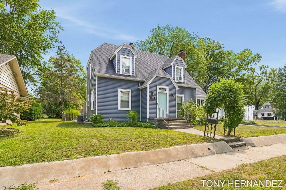 263 Cherry Court South Haven City, MI 49090