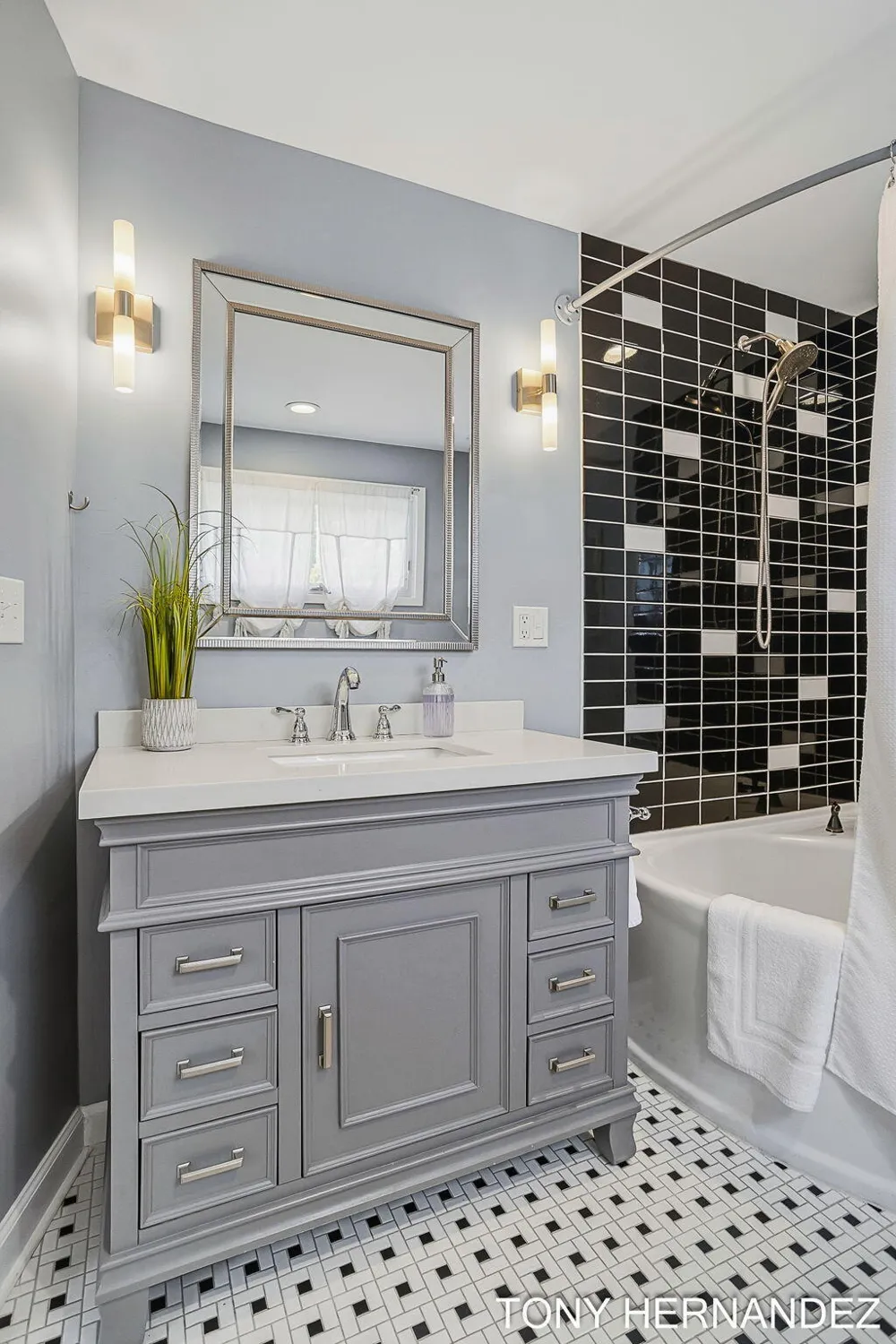 263 Cherry Court South Haven City, MI 49090