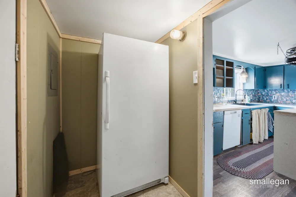 8465 S Michcon Avenue Pleasant Plains Township, MI 49304