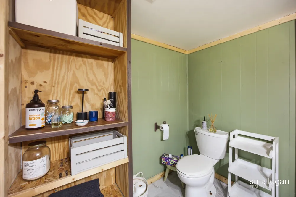 8465 S Michcon Avenue Pleasant Plains Township, MI 49304