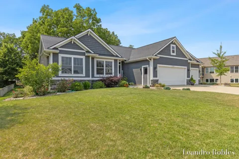 6587 Alward Drive