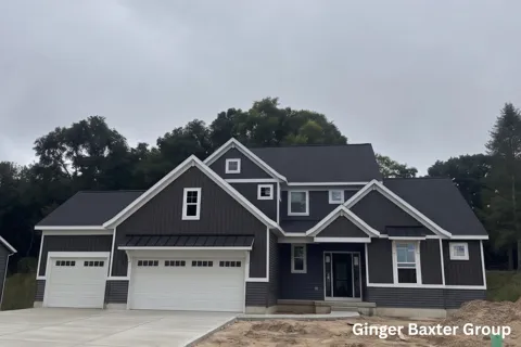 127 Summit Pointe Drive #3