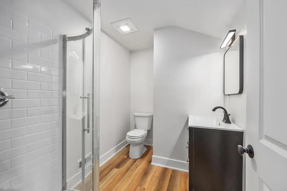 349 Baynton Avenue NE Grand Rapids City, MI 49503