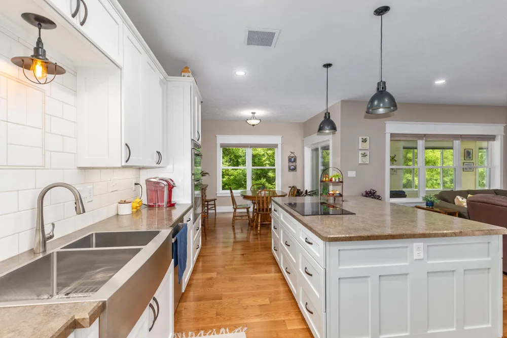 2961 Bristol Avenue NW Walker City, MI 49544