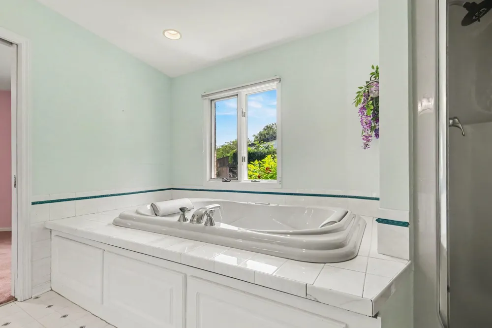14418 Ott Lane Grand Haven Charter Township, MI 49417