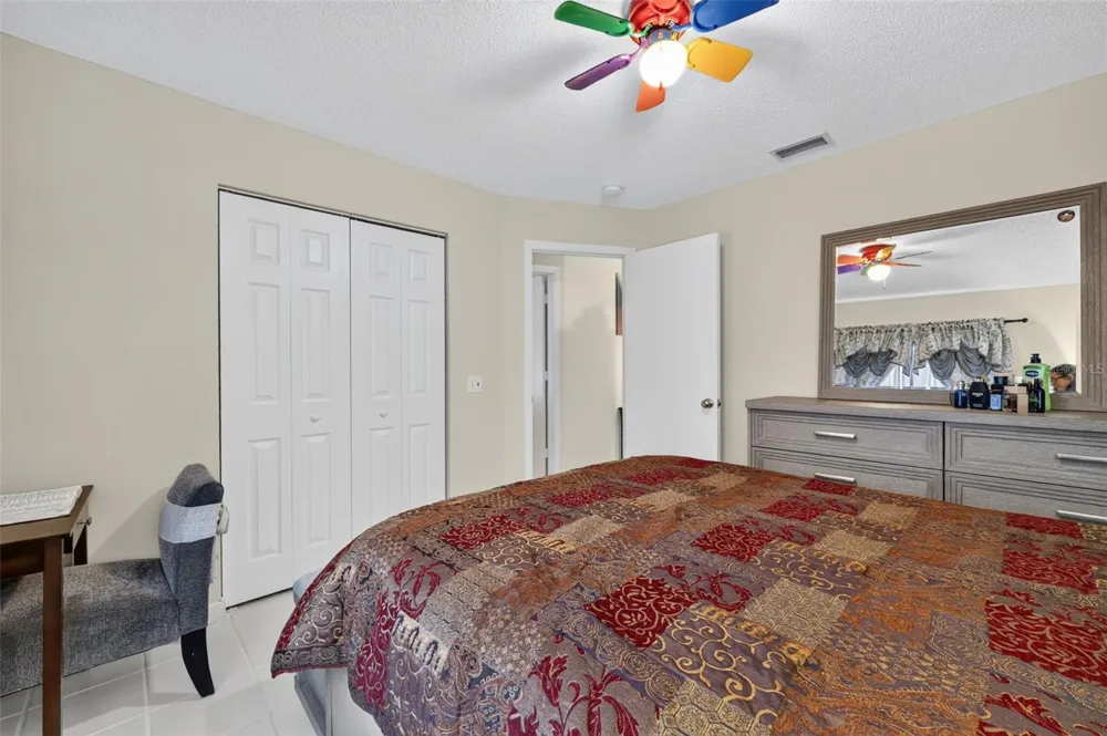 4772 SILVER CIRCLE Zephyrhills, FL 33541