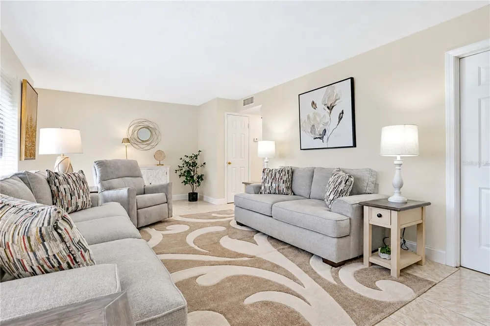 1018 PLANTATION DRIVE #A18 Kissimmee, FL 34741