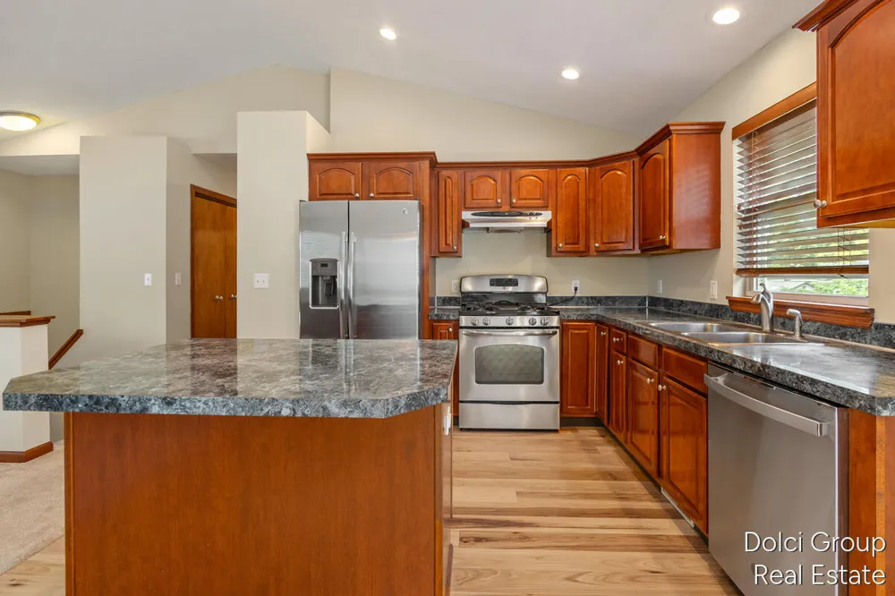 303 Regent Street SE Kentwood City, MI 49548