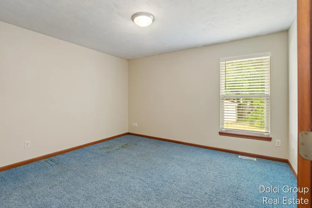 303 Regent Street SE Kentwood City, MI 49548