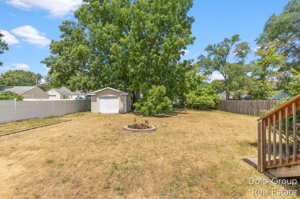 303 Regent Street SE Kentwood City, MI 49548