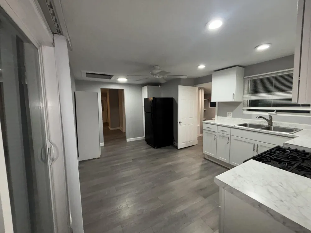 1012 Litchfield Street Bay City City, MI 48706