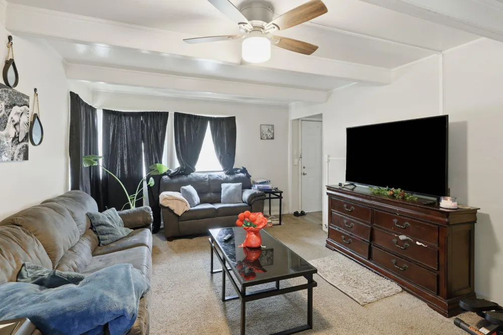 809 Holten Street Lansing City, MI 48915