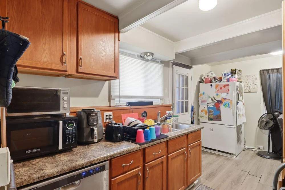 809 Holten Street Lansing City, MI 48915