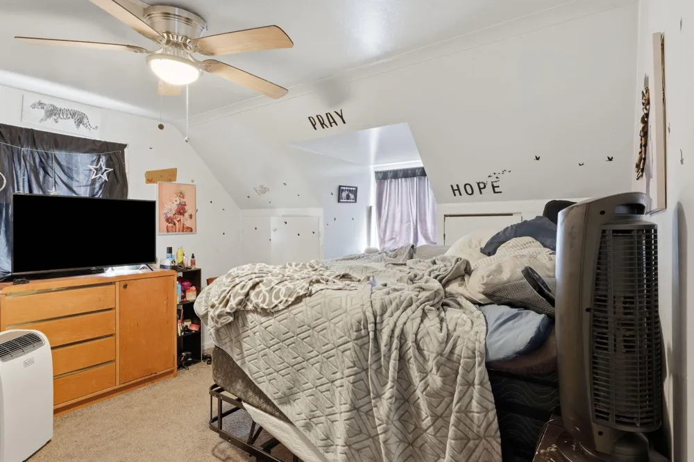 809 Holten Street Lansing City, MI 48915