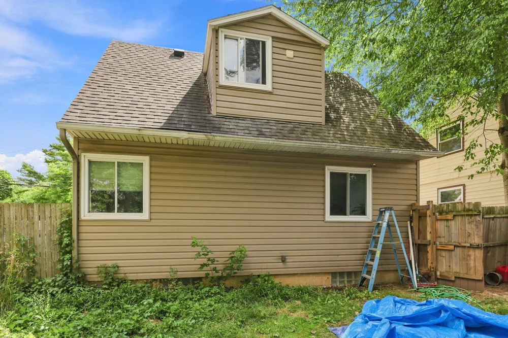 809 Holten Street Lansing City, MI 48915
