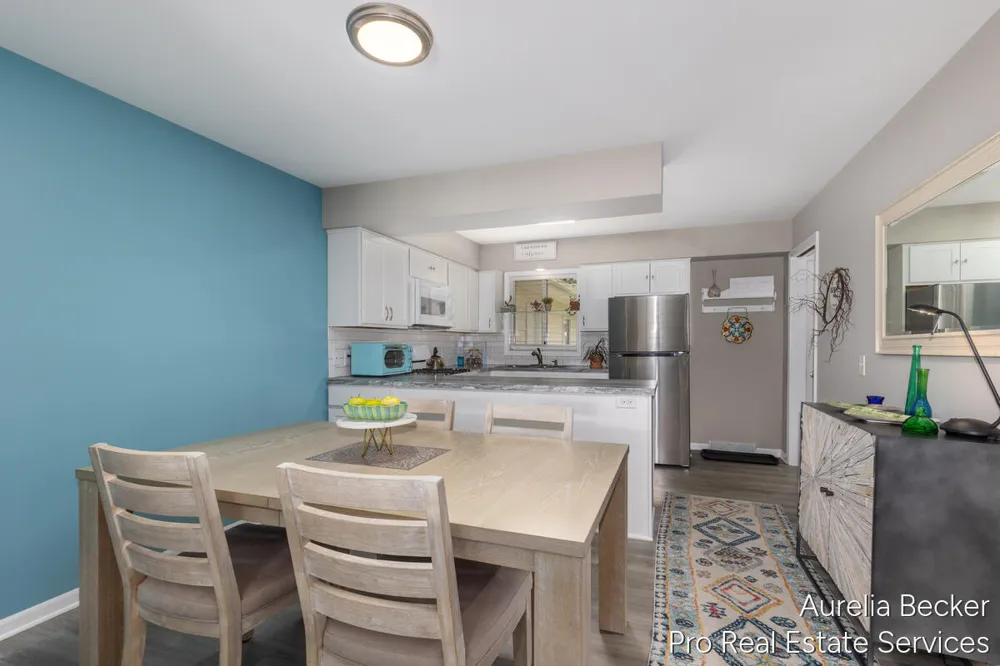 5812 Leisure South Drive SE Kentwood City, MI 49548