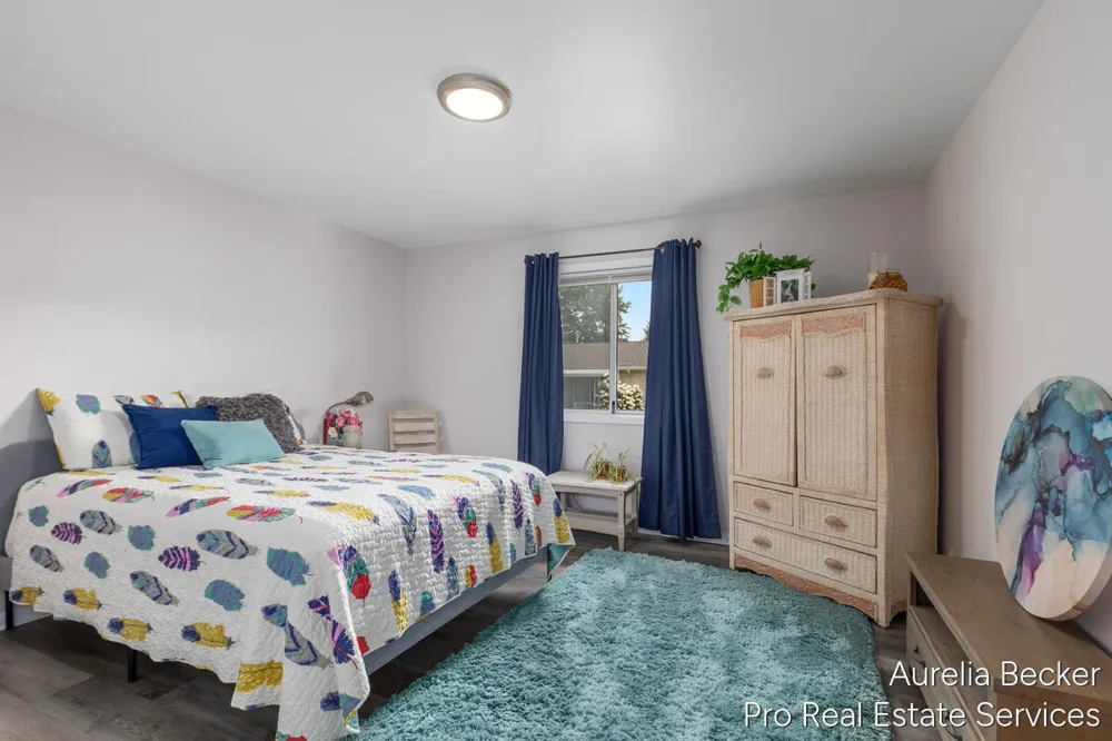 5812 Leisure South Drive SE Kentwood City, MI 49548