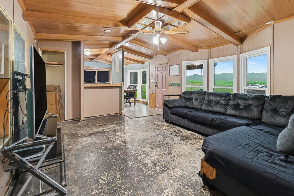 14372 Deaner Road Winfield Township, MI 49329