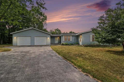 6809 W Deer Road