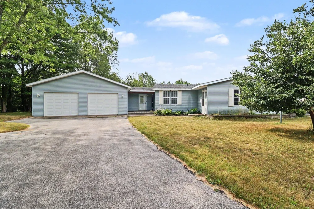 6809 W Deer Road Golden Township, MI 49436