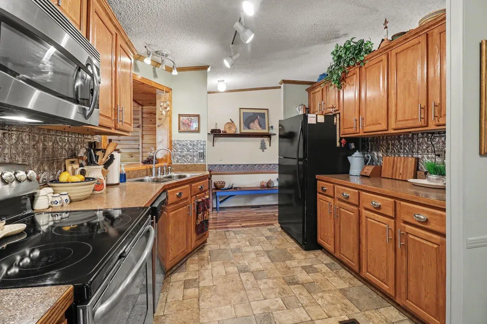 6809 W Deer Road Golden Township, MI 49436
