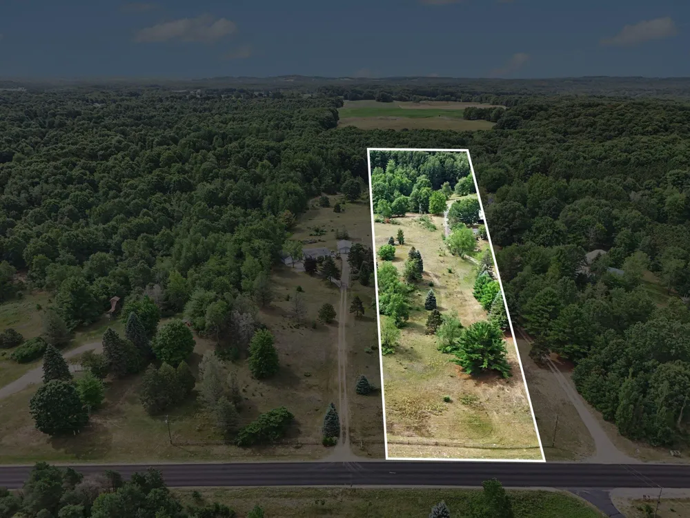 6809 W Deer Road Golden Township, MI 49436