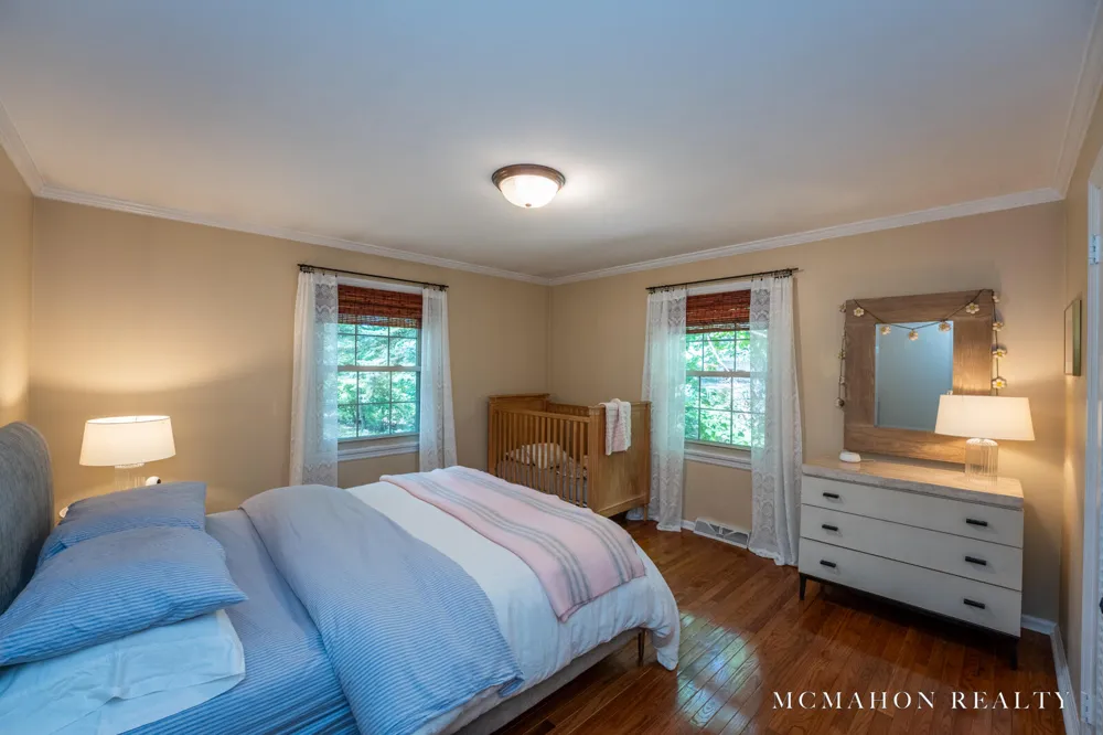17887 Fruitport Road Spring Lake Township, MI 49456