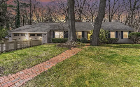 17887 Fruitport Road