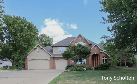 6054 Summerhill Drive