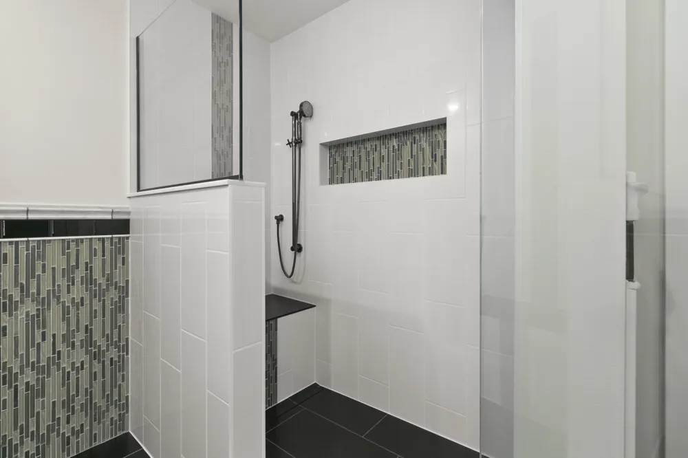 4217 Walnut Hills Lane SE Kentwood City, MI 49512