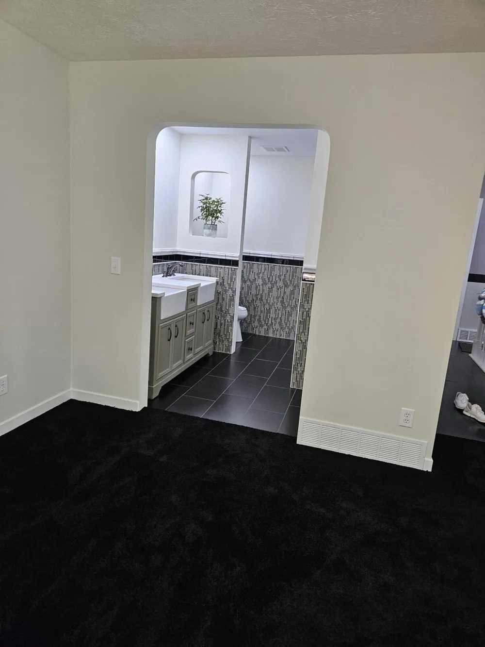 4217 Walnut Hills Lane SE Kentwood City, MI 49512