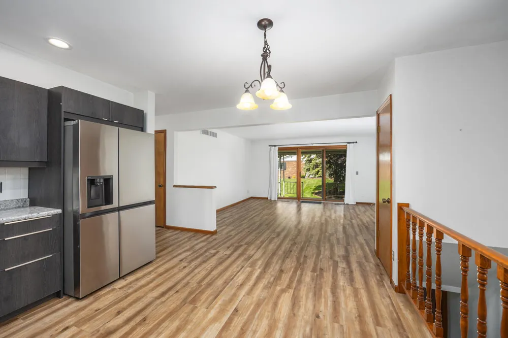 5946 Leisure South Drive SE Kentwood City, MI 49548