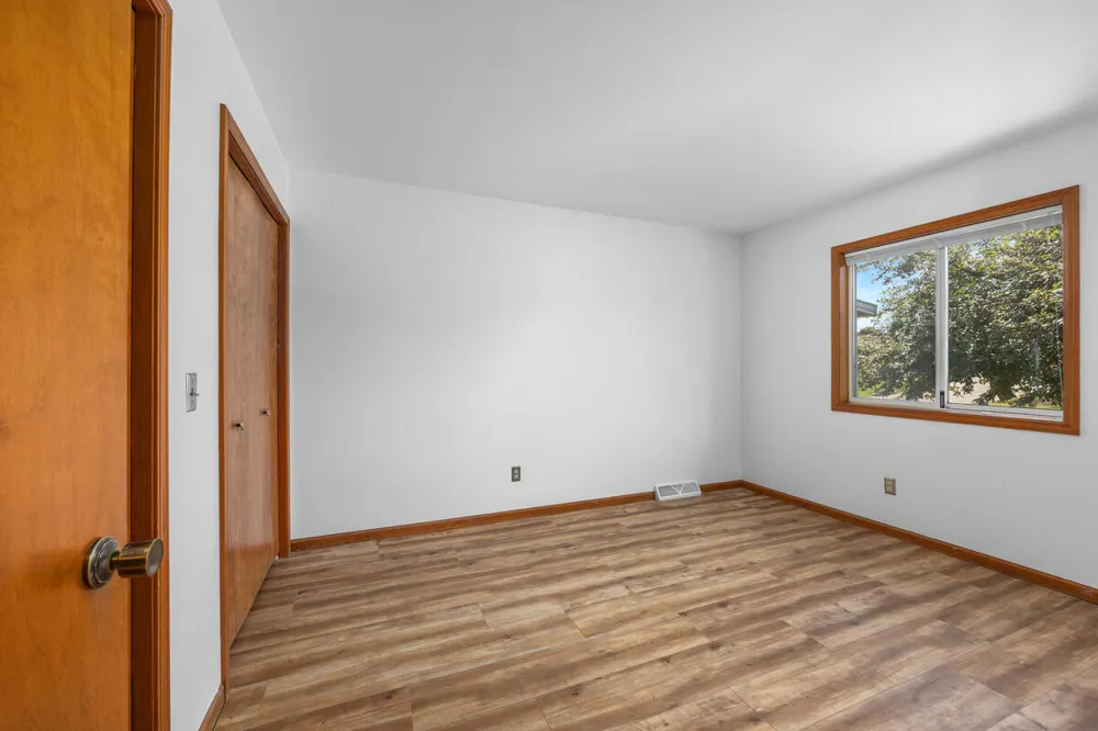 5946 Leisure South Drive SE Kentwood City, MI 49548
