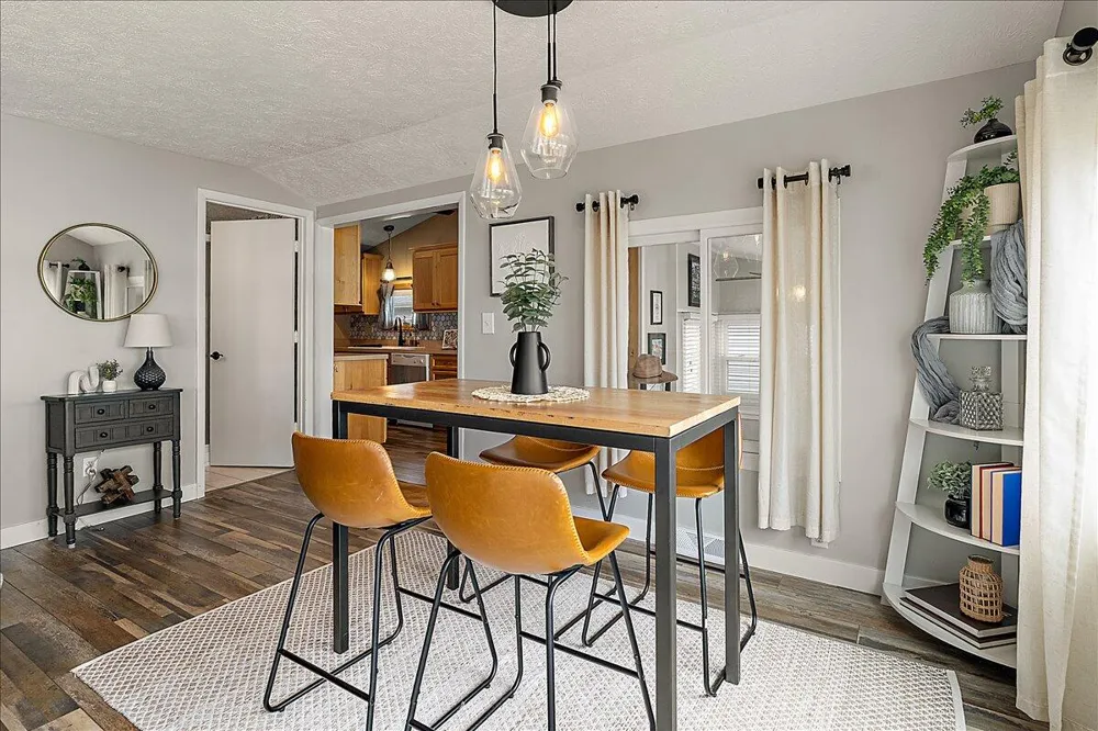 6444 Lakeshore Drive Boston Township, MI 48881