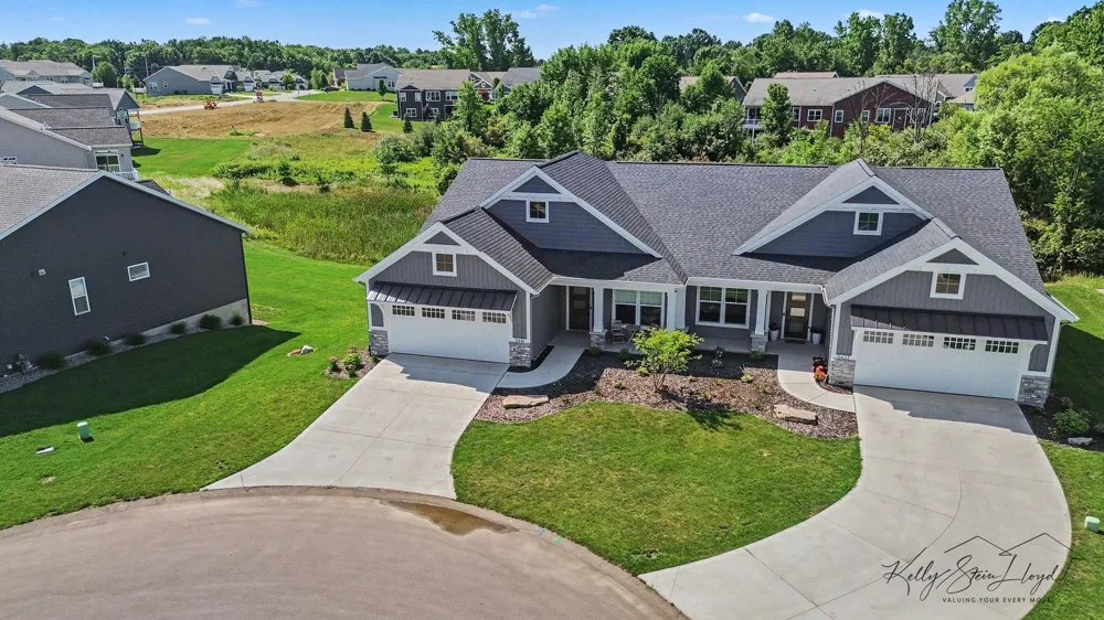 5441 Albright Avenue SW Wyoming City, MI 49418