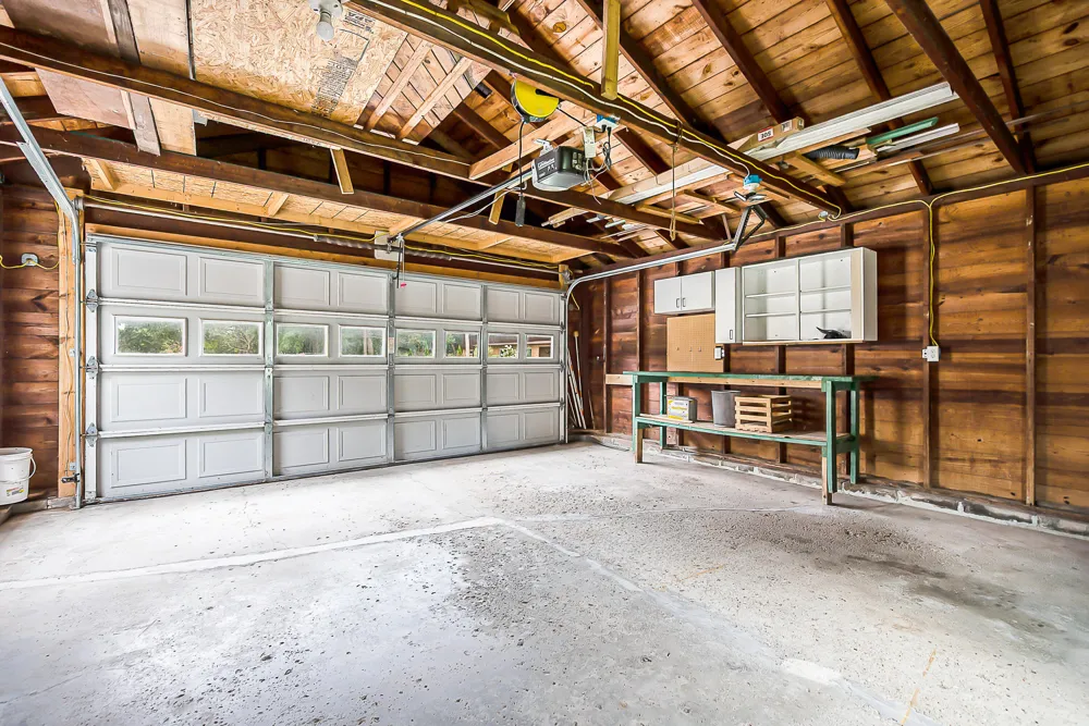 205 Mills Road Saline City, MI 48176