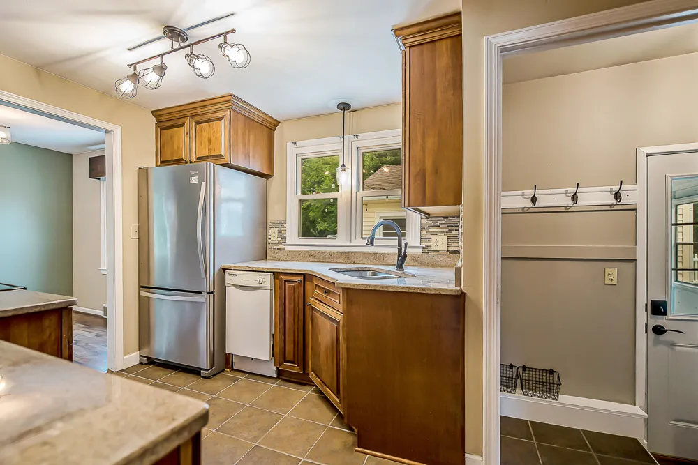 205 Mills Road Saline City, MI 48176