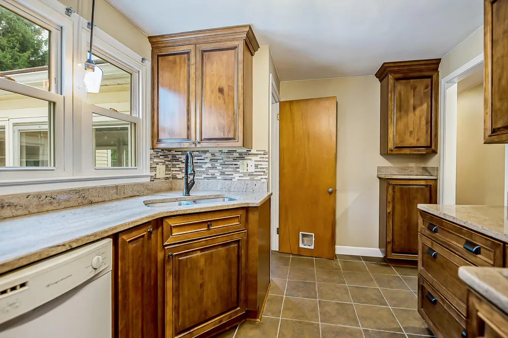 205 Mills Road Saline City, MI 48176