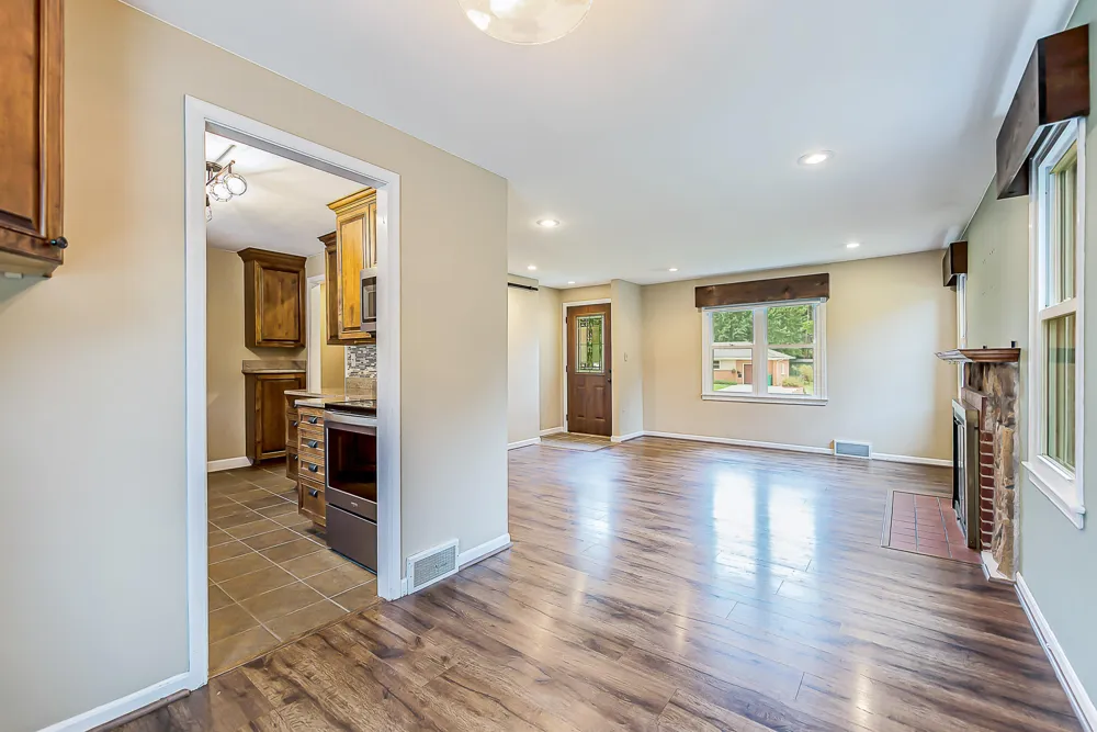 205 Mills Road Saline City, MI 48176