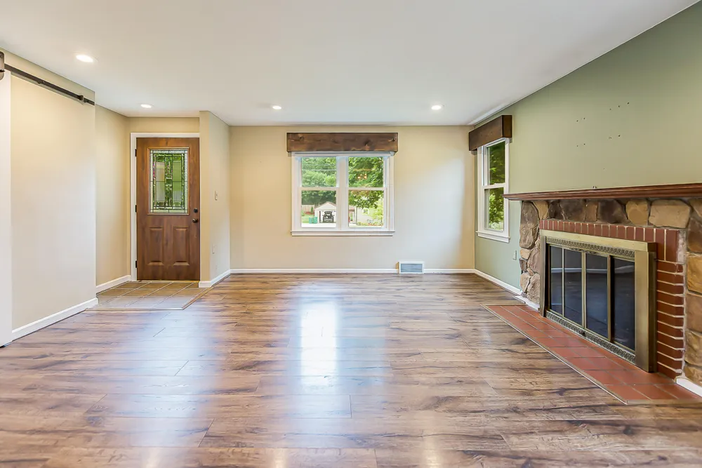 205 Mills Road Saline City, MI 48176