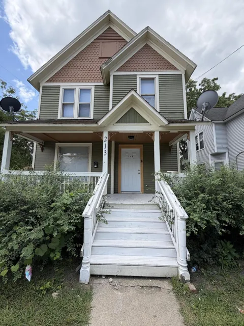 213 Burr Oak Street