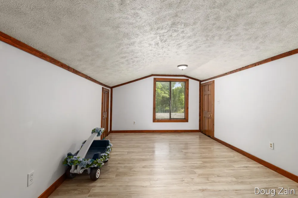 10680 15 Mile Road NE Oakfield Township, MI 49319