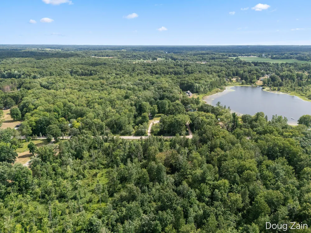 10680 15 Mile Road NE Oakfield Township, MI 49319