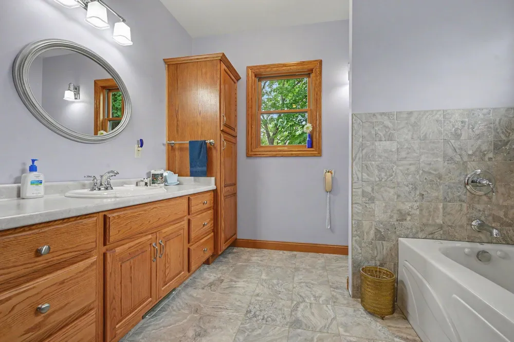 1653 Fairview Drive Allegan Township, MI 49010