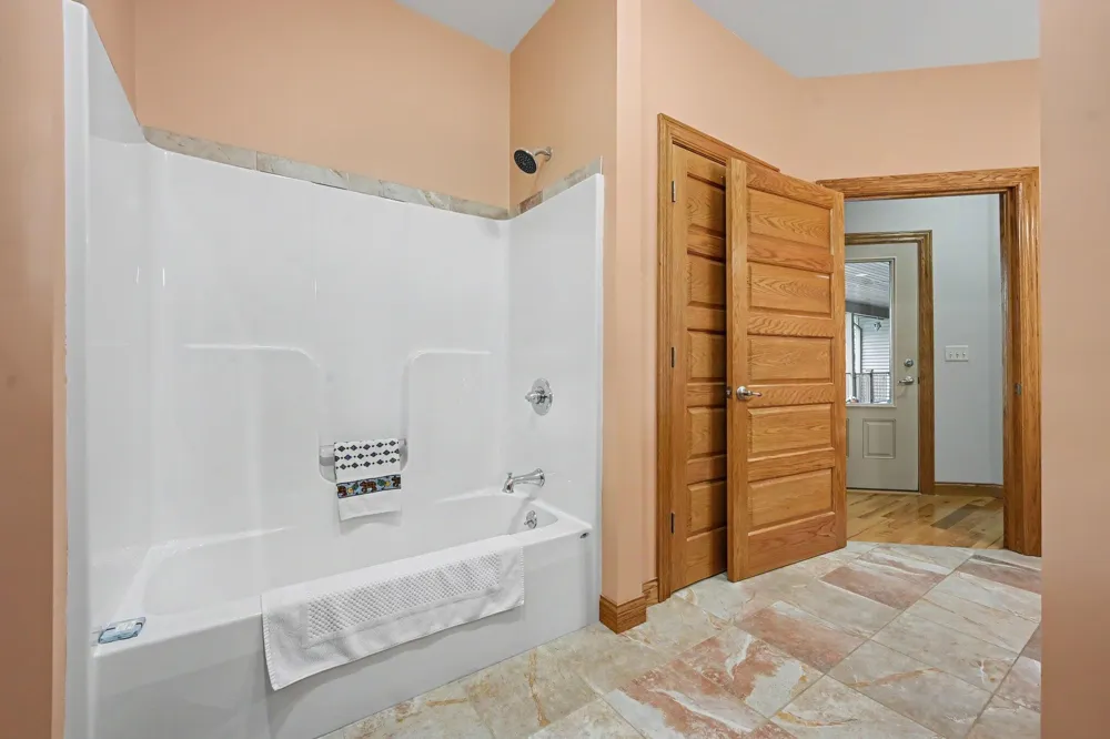 1653 Fairview Drive Allegan Township, MI 49010